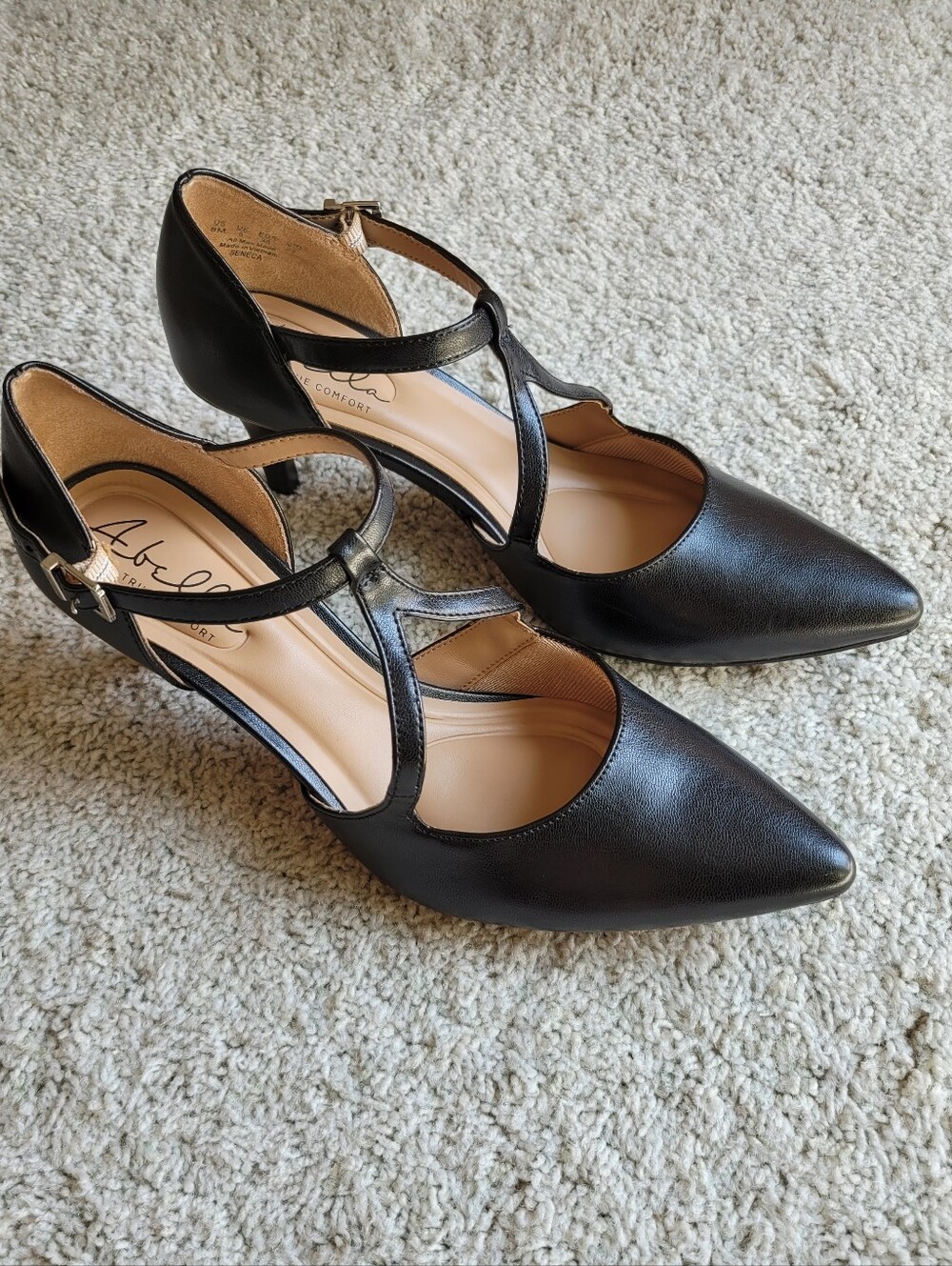 Black Pointed T-Strap Pumps Almost New 8